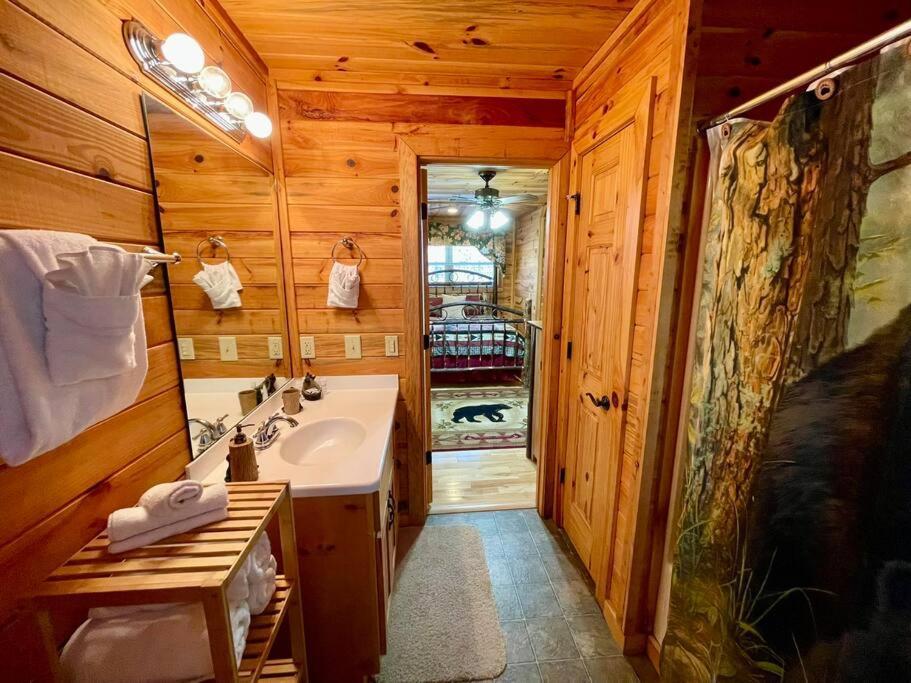 Cabin 2 Bed Close To Helen Hot Tub #15 Luaran gambar