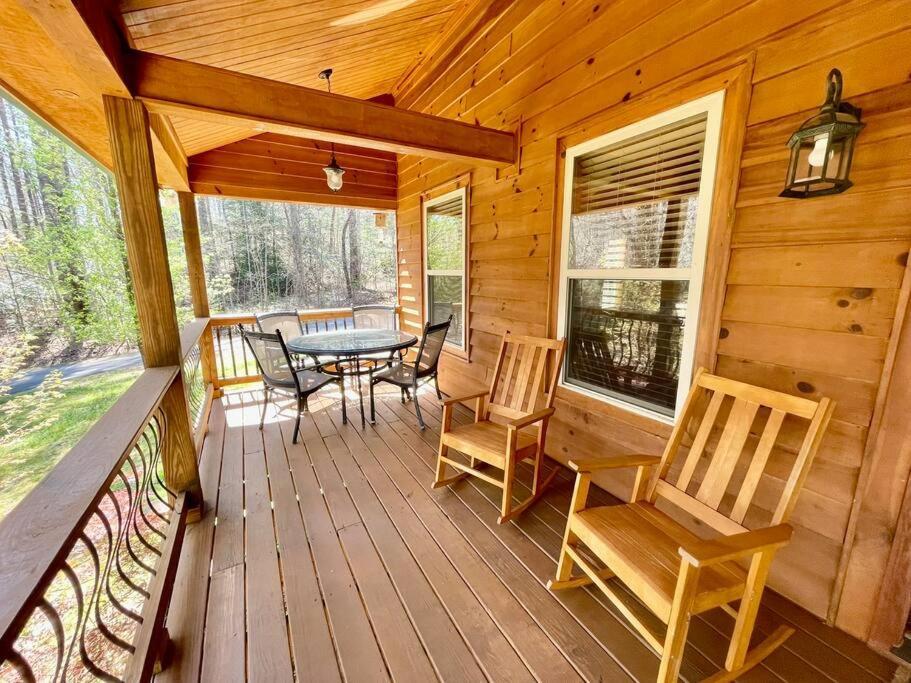 Cabin 2 Bed Close To Helen Hot Tub #15 Luaran gambar