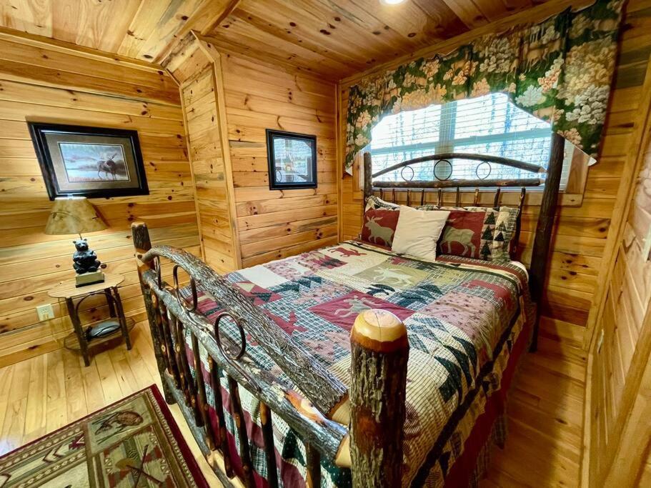 Cabin 2 Bed Close To Helen Hot Tub #15 Luaran gambar