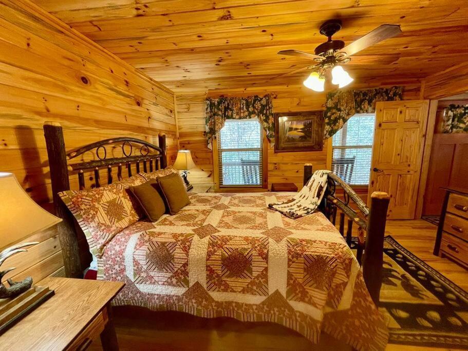 Cabin 2 Bed Close To Helen Hot Tub #15 Luaran gambar